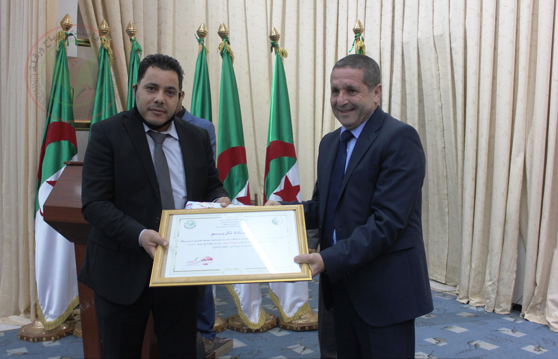 الأمين العام للاتحادية الوطنية للتعليم العالي9