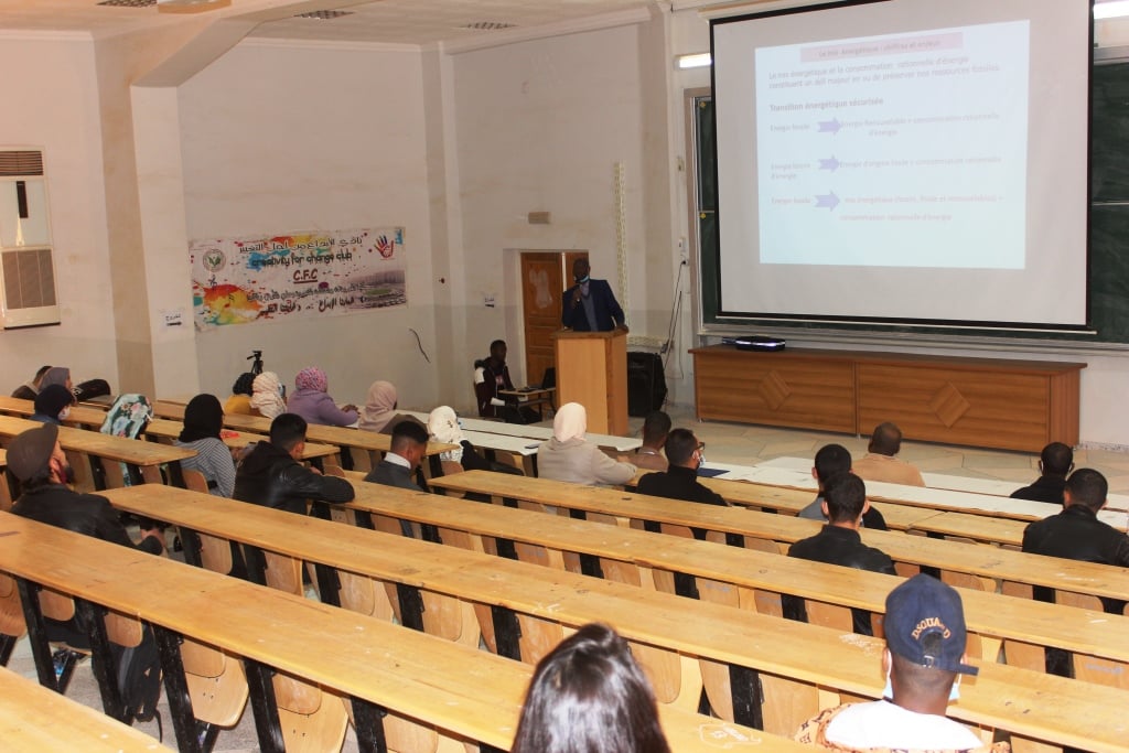 تأميم المحروقات1