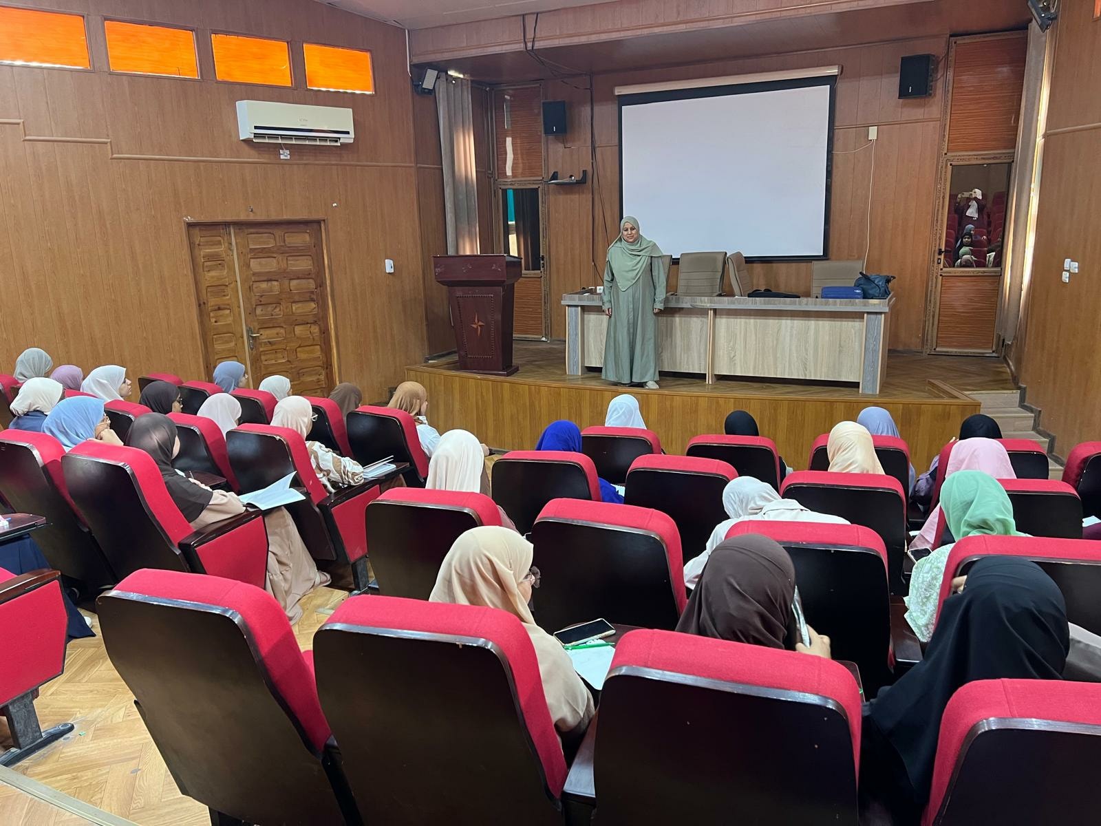 An Orientation Day for the Students of the Higher School Training Track, Training Point for Arabic Language Primary School Teachers at Kasdi Merbah University of Ouargla