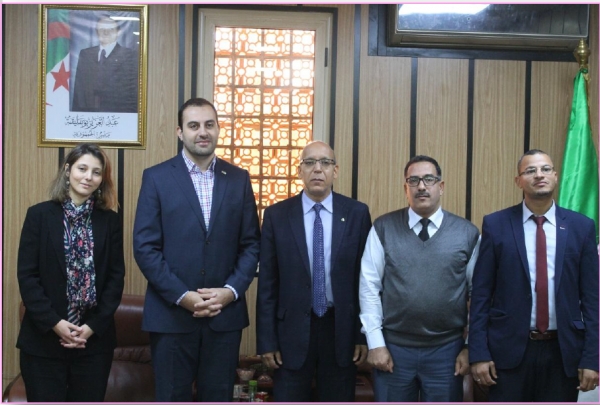 زيارة وفد السفارة الأمريكية