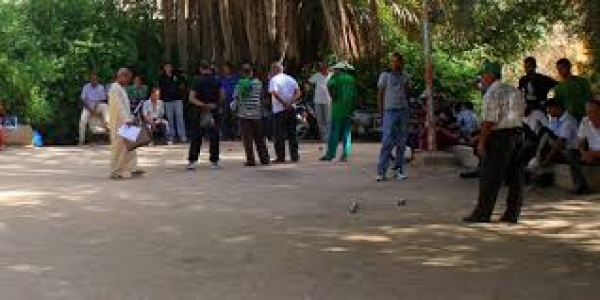 Monsieur le secr&eacute;taire g&eacute;n&eacute;ral de la Wilaya d&rsquo;Ouargla inaugure le S&eacute;minaire national sur l&rsquo;&eacute;conomie alg&eacute;rienne2