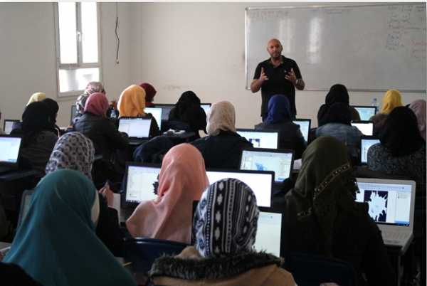 تكوين خاص لطبة الماستر علوم البيئة بكلية علوم الطبيعة والحياة